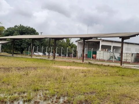 Comercial/Galpão - Comercial - No bairro Passarinho 1400000 m quadrados
