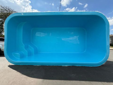 Piscina 6x3x1,40 modelo pérola 