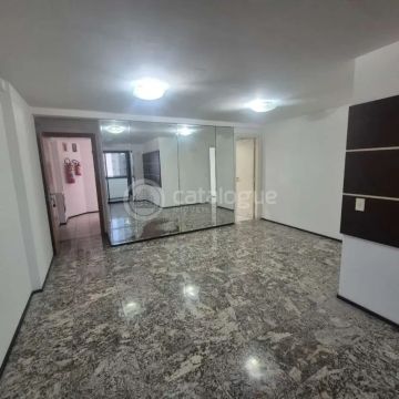 Aluguel de Apartamento de 3 quartos mais DCE NO ED. Mirante da Praia
