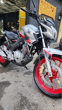 Honda CB 250 Twister