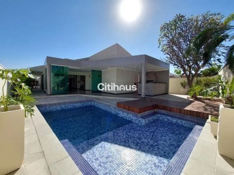 Casa de Alto Padrão para Alugar no Damha I  415m², 4 Suítes e Lazer Completo!