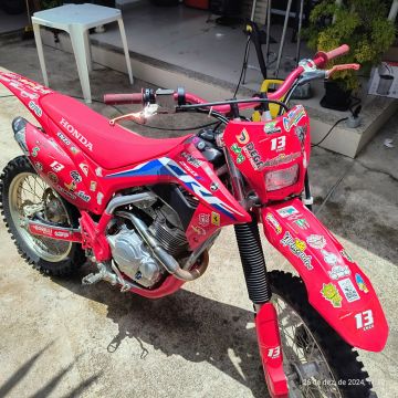 CRF 250f 2024 impecável 