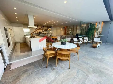 Casa em Rua 2950 - Centro - Balneário Camboriú/SC