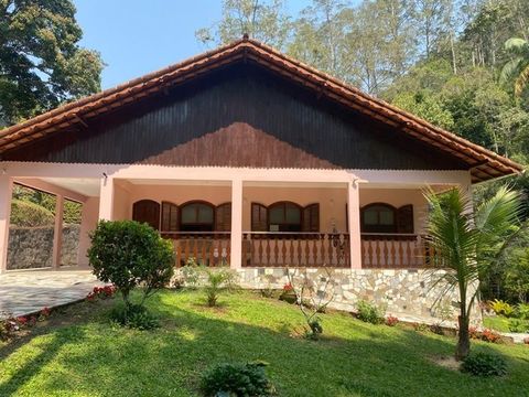 CASA DE TEMPORADA LUMIAR