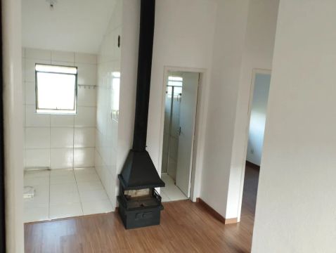 Apartamento no Village Center I todo reformado com 2 quartos, 2 ° andar
