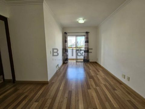 Apartamento à venda, 68m², 2 quartos, 1 escritório, 2 vagas. Brooklin, SP.