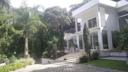 Mansão para Venda em Rio das Ostras, Cantagalo, 5 dormitórios, 5 suítes, 9 banheiros, 6 va