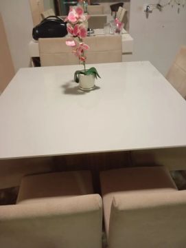 Alugo um apartamento com 53 mts na alameda 204