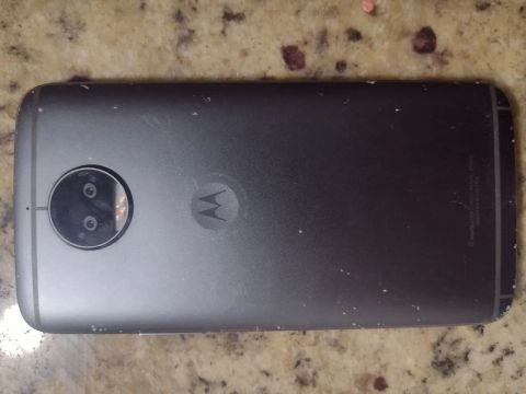 Celular moto G5s plus 