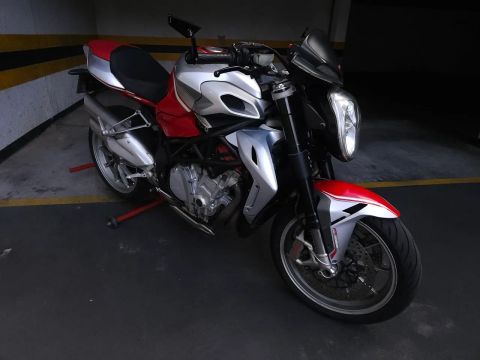 MV Agusta Brutale 1090RR Exclusiva!!!