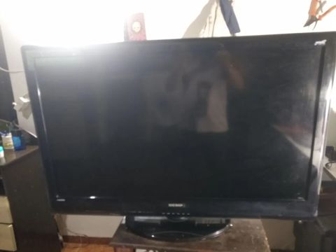 TV SempToshiba 40 pol retirarda de peças 