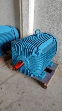 motor elétrico Weg 100cv 1150-Rpm (6 polos) recondicionado