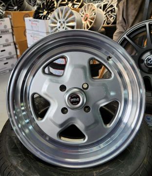 Jogo de rodas Weld Pro Star aro 15 4x100