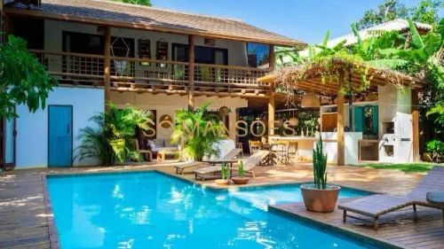 Casa à Venda no Condomínio Coqueiral  Trancoso/BA.
