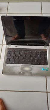 Notebook HP pavilon para retirada de peças. 
