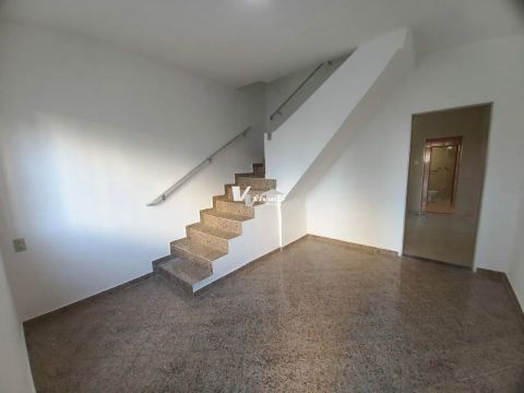 EXCELENTE SOBRADO DISPONÍVEL PARA LOCAÇÃO NO JARDIM JAPÃO COM 90M²