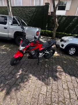 Twitter 300 f nova