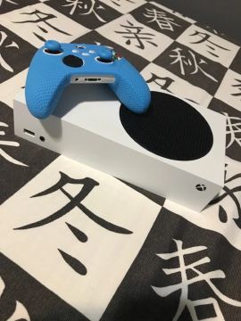 Xbox Series S - Semi novo