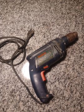Furadeira Bosch 650W
