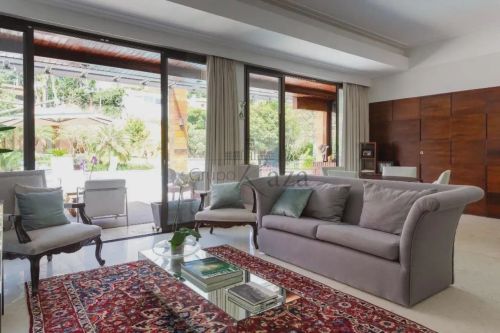 Casa Sobrado - Jardim Guedala - 4 Dormitórios - 920m².
