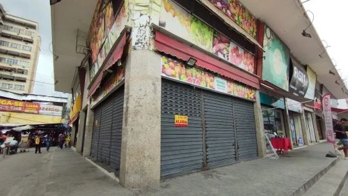 Loja no Centro comercial para aluguel possui 35 metros quadrados no bairro Centro - São Go