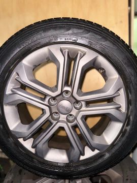 Rodas Jeep compass R18 