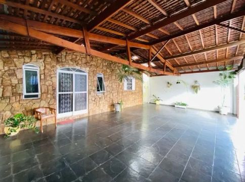 Casa em Alecrim, cod VF-06