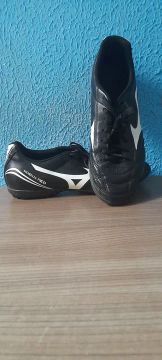 Chuteiras de Futebol Morrelia Neo