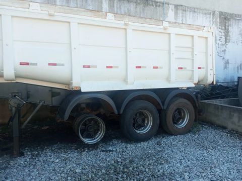 Carreta Rossetti Caçamba 25m