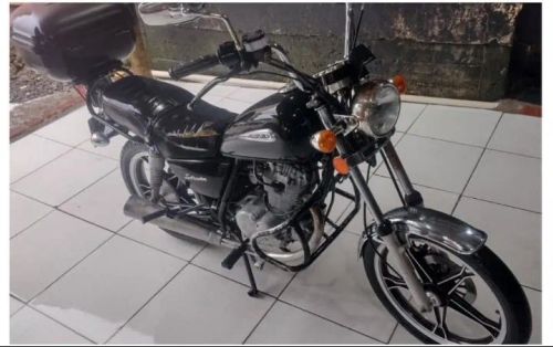 Moto intruder 125cc