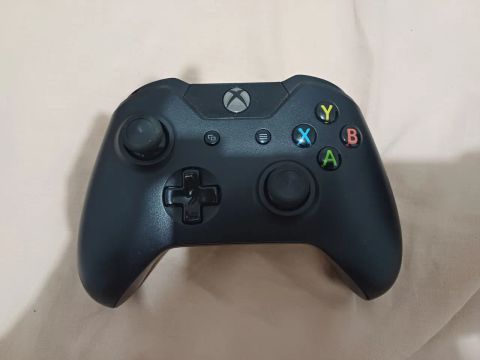 Controle original de Xbox One