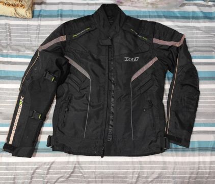 Jaqueta de Motociclista X11 Impermeável - Preta Iron 2 Feminina