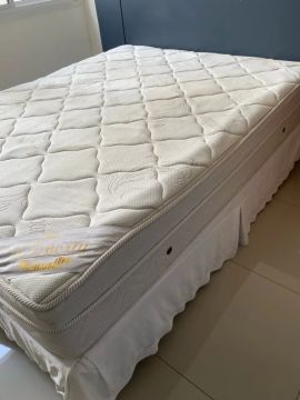 OPORTUNIDADE!! Cama box queen Ortobom.