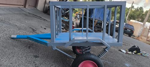Vendo carretinha para moto 
