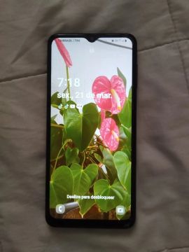 Celular em porfeito estado
