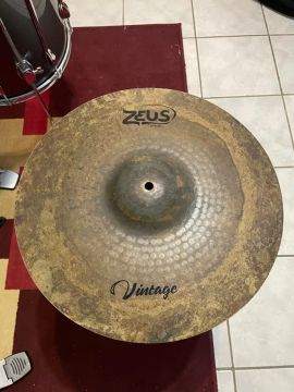 Zeus Vintage Crash 16?