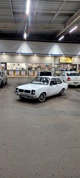 Chevette 77 pra pessoas exigentes !! Aceito troca com volta 