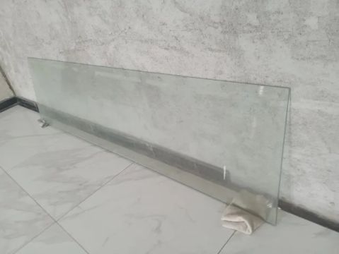 vidro 8mm para portas ,janelas e pergolado 2,30x0,60 m