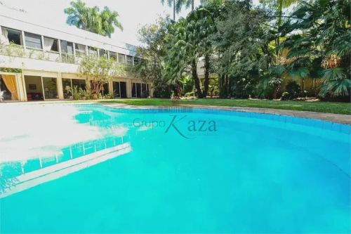 Casa Sobrado - Jardim Europa - 4 Dormitórios - 680m².