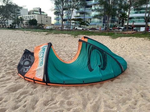 Kite Cabrinha Vector 12m