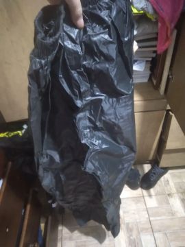 Conjunto impermeável calça e blusa (só usei 1 vez)