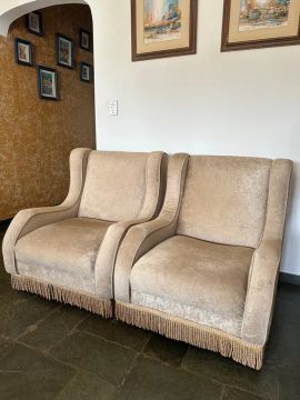Par de Poltronas Vintage