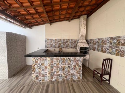 Casa no bairro tomba 