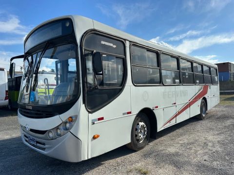Ônibus urbano Mercedes 44 lugares 