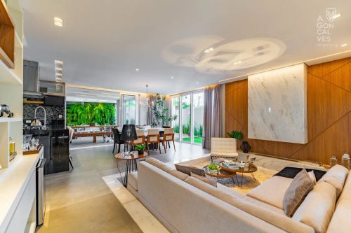 Casa em Condomínio, 04 Suítes, 03 Vagas, Espaço Gourmet, Abranches, Curitiba.
