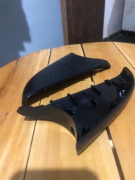 Par capa inferior retrovisor Polo Volkswagen