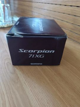 Carretilha Shimano Scorpion 71XG esquerda