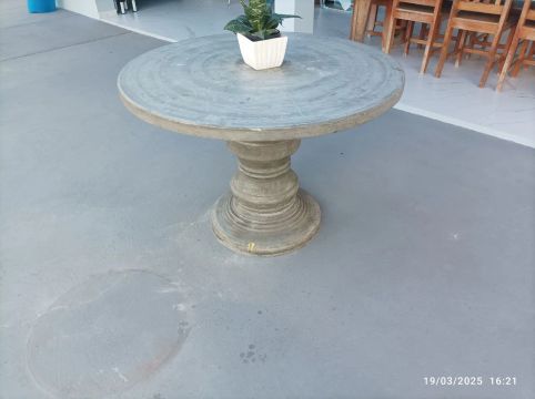 Mesa de Concreto para Área Externa