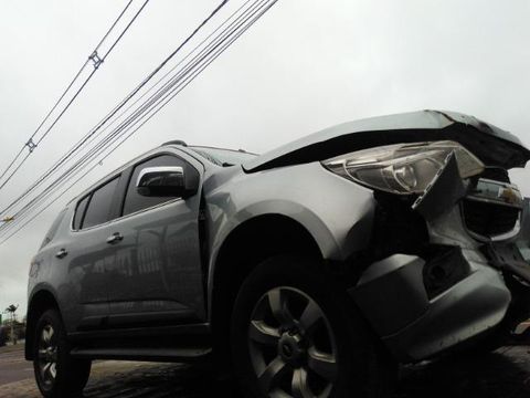 Sucata GM Trailblazer retirada de peças