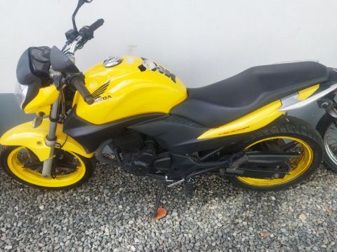 Cb 300 2012
